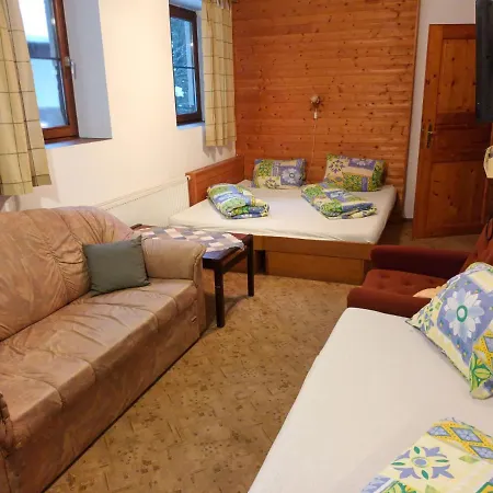 Spacious Mountain Base By Interhome ハルラホフ