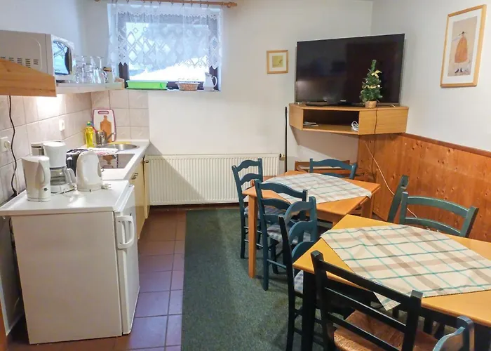Daire Spacious Mountain Base By Interhome